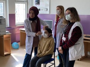 Tıp Öğrencilerinden Örnek Sosyal Sorumluluk