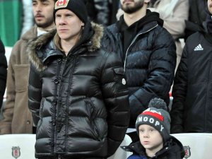 Domagoj Vida Tribünde