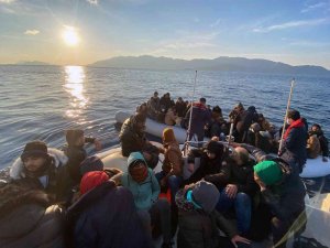 Düzensiz Göçmenlere Yunan Zulmü Sürüyor