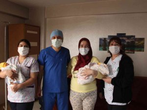 Afyonkarahisar’da Ender Görülen Bir Doğum Gerçekleşti