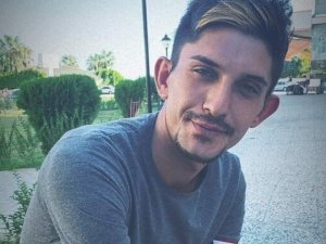 1 Aydır Kayıp Olan Oğlunu Arıyor