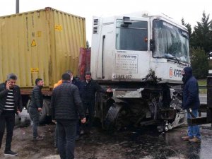 Kocaeli Tem Otoyolu’nda Kaza: 2 Yaralı