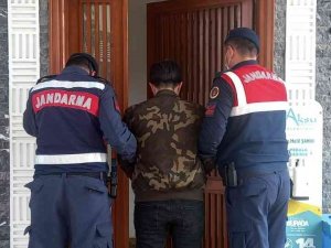 8 Yıl 4 Ay Hapis Cezası İle Aranan Uyuşturucu Taciri Yakalandı