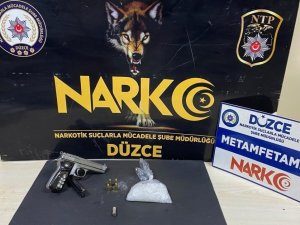 Şüphe Üzerine Durdurulan Araçtan Uyuşturucu Madde Çıktı