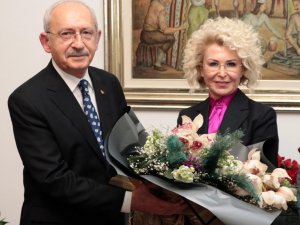 Kılıçdaroğlu’ndan 36 Yıllık Çalışma Arkadaşına Kutlama