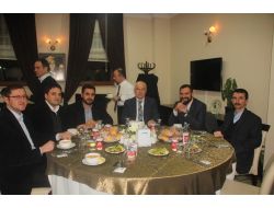 Eski İş Başkanı Kurtulmuş’tan Ak Gençlere Teşekkür Yemeği