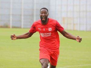 Sivasspor’da Yatabare Şoku!