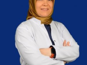 Dermatoloji Uzmanı Dr. İ̇nci Sak: “Hatalı Alışkanlıklar Cildin Yaşlanmasını Artırıyor”