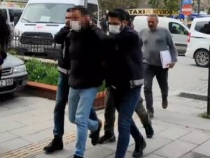 Kuşadası Eski Belediye Başkanına Silahlı Saldırıda Bulunan Şüpheli Adliyeye Sevk Edildi