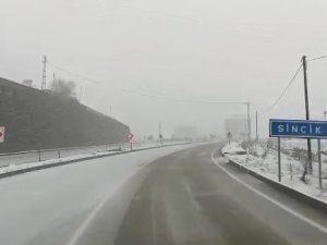Adıyaman’ın Sincik İlçesinde Kar Yağışı
