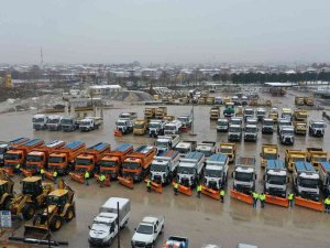 Büyükşehir’de Kar Alarmı