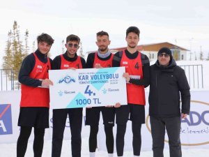 Kar Voleybolu Türkiye Şampiyonası Sona Erdi