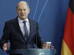 Almanya Başbakanı Scholz, Nato Ülkelerinden Ukrayna’ya Mi̇g-29 Tipi Savaş Uçaklarının Gönderilmesine Karşı