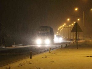 Burdur’da Kar Yağışı Ulaşımda Aksamalara Neden Oldu