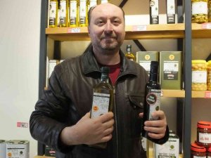 Ayçiçek Yağlarının Fiyatı Artarken, Zeytinyağı Fiyatları Değişmedi