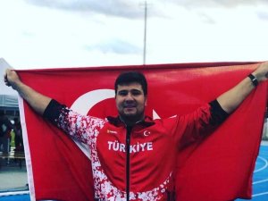 Gülle Atmada Türkiye Rekoru Geldi