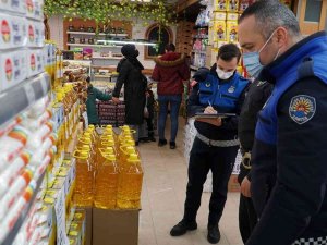Gölcük’te Fahiş Fiyat Ve Stokçuluğa Yönelik Denetimler Yapıldı