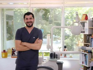 ’All On Four’ Tekniği İle Dişlere Pratik Çözüm