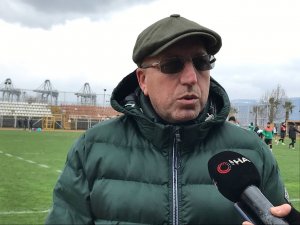 Engin Koyun’dan Tuzlaspor’un Kullandığı Stadyuma İlişkin Açıklama: "Zeminin Bozulmasını Arzu Etmiyorum"