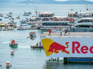 Red Bull Uçuş Günü’nde Kayıtlar Uzadı