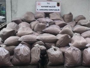 Kayseri’de 3 Ton 450 Kilo Kaçak Tütün Ele Geçirildi