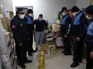 Zincir Marketin Raflarında Bulunmayan Yağlar Depodan Çıktı