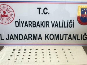 Diyarbakır’da 48 Adet Bronz Sikke Ele Geçirildi