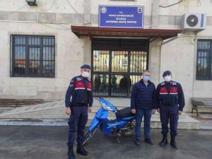 Çalınan Motoruna Jandarma Sayesinde Geri Kavuştu