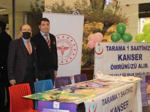 Kalın Bağırsak Kanseri Bilgilendirme Standı Açıldı