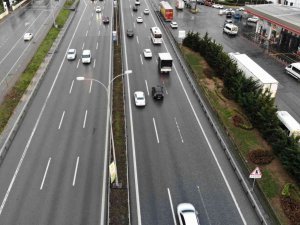 İ̇stanbul’da Önlemler Etkili Oldu, Yollar Boş Kaldı