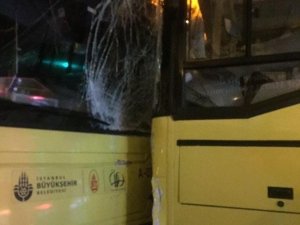 Sarıyer’deki 2 İ̇ett Otobüsünün Çarpışma Anı Kameralarda