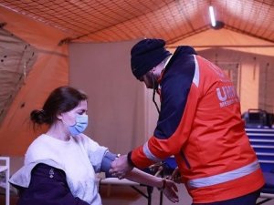 Umke Ekipleri, Ukrayna Sınırında Savaşın Yaralarını Sarıyor