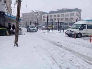 Iğdır Tuzluca İlçesindeki Bazı Köy Okullarında Eğitime Ara Verildi