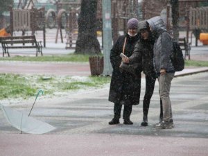 Kar Yağışı Samsun’u Etkisi Altına Aldı
