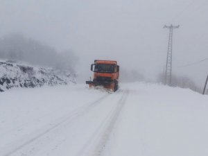 Bursa’da İ̇stanbul İstikametine Kamyon Ve Tırların Geçişine İzin Verilmiyor
