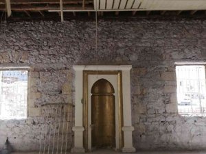 Restorasyon Çalışmalarının Ardından Tarihi Cami Yeniden İbadete Açılıyor