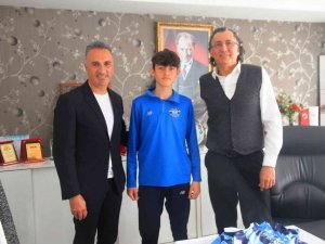 Kürşat Adana Demirspor’da