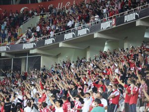 Sivasspor’dan Tribün Harekatı: Biletlere İndirim!