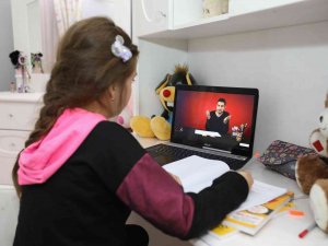 Buca’nın Dijital Dershanesine Büyük İlgi