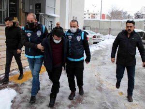 Çalıştığı Bankadan 140 Bin Euro Çalan Şahıs Kayseri’de Yakalandı