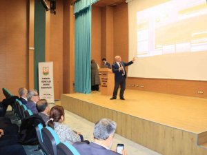 Şanlıurfa’da Fıstık Üreticilerine Seminer Düzenlendi