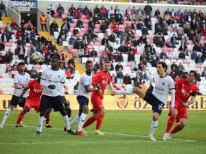 Sivasspor, Adana’da 3 Puan Arayacak