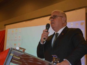 Ayvalık’ta Melih Çakırca Güven Tazeledi