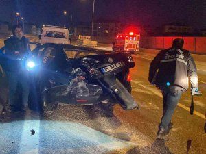 İ̇zmir’de Feci Kaza: 1 Ölü, 2 Yaralı