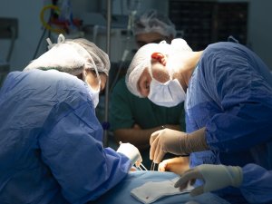 Türkiye’nin Dört Bir Yanından Nörologlar İ̇zmir’de Buluşuyor