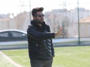 Kayseri Yolspor Antrenörü Eren Çalapverdi: "Hedef Bal Ligi Yola Devam”