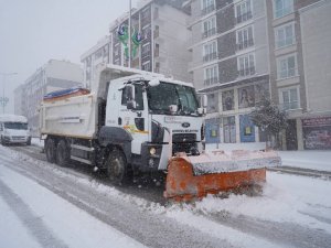 Çayırova’da Karla Mücadele Çalışmaları