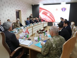 İ̇l Güvenlik Ve Asayiş Koordinasyon Toplantısı İle Kaymakamlar Toplantısı Düzenlendi