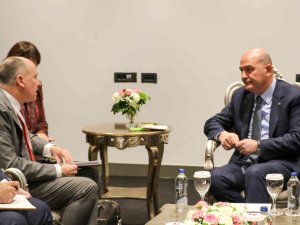 Bakan Soylu’dan Adf’de İkili Görüşmeler