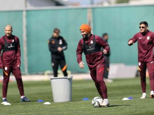 Galatasaray, Beşiktaş Derbisinin Hazırlıklarına İ̇zmir’de Devam Etti